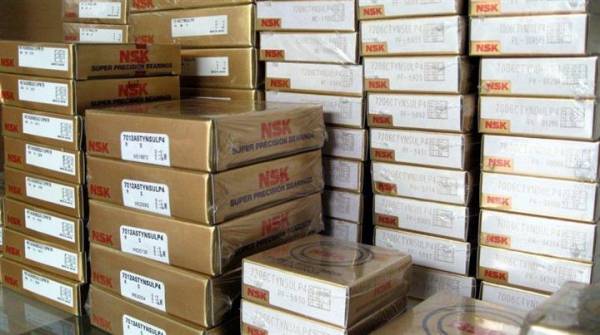 NSK 7214CDT 角接觸球軸承