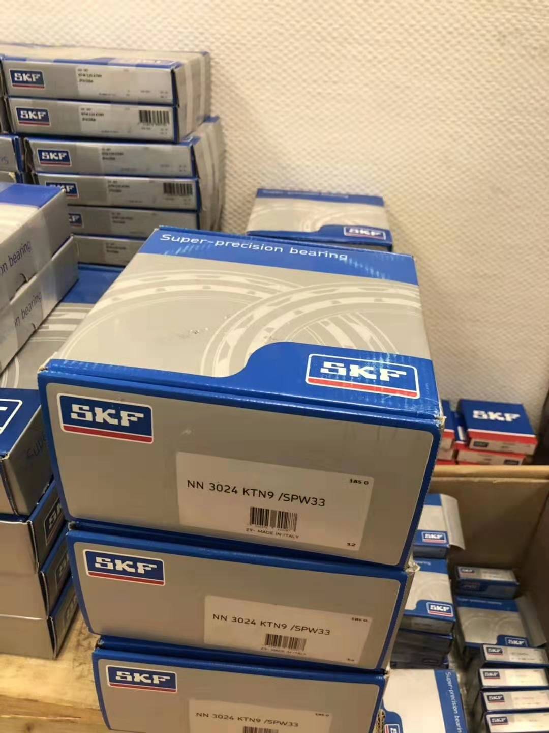 SKF  2222K+H322